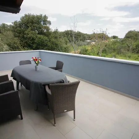 Sebi 300 M From Apartment Rovinj