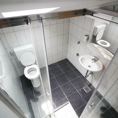 Apartment Sebi 300 M From Rovinj