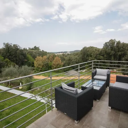 Apartment Sebi 300 M From